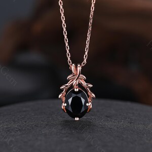 Black Onyx Necklace Rose Gold Black Onyx Pendant Statement Pineapple Pendant Black Onyx Jewelry for Women Birthday Gift Dainty Necklace