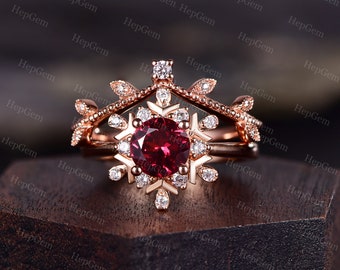 Vintage Halo Ruby Engagement Ring Set Moissanite Anniversary Ring Vintage Ruby Stack Wedding Ring Micro Pave July Birthstone Gift For Her
