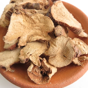 Dried Galangal Root/ Kha / Alpinia galanga / Product from Thailand / Herbal grade / Loose Herb / no preservative & pesticide / Fait Trade