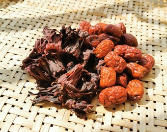 Red Charmingly Tea / Homemade tea / can make 3 litre of tea / Whole Flower Roselle, Jujube dates