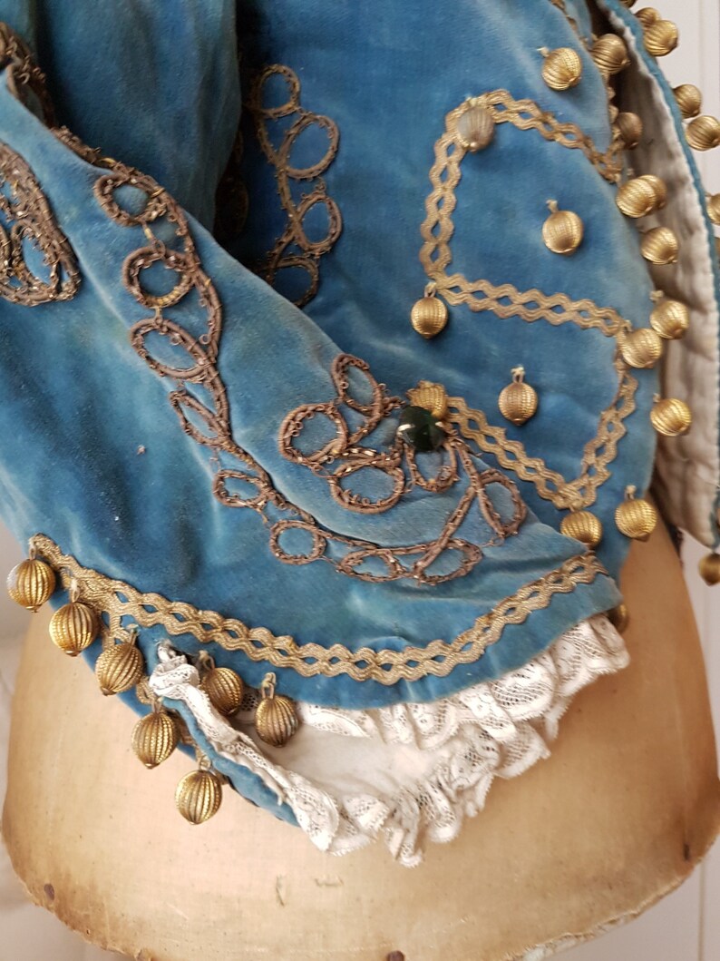 antique victorian dress edwardian dress antique dress Antique dress Victorian dress, Refreshing and old blue velvet jacket