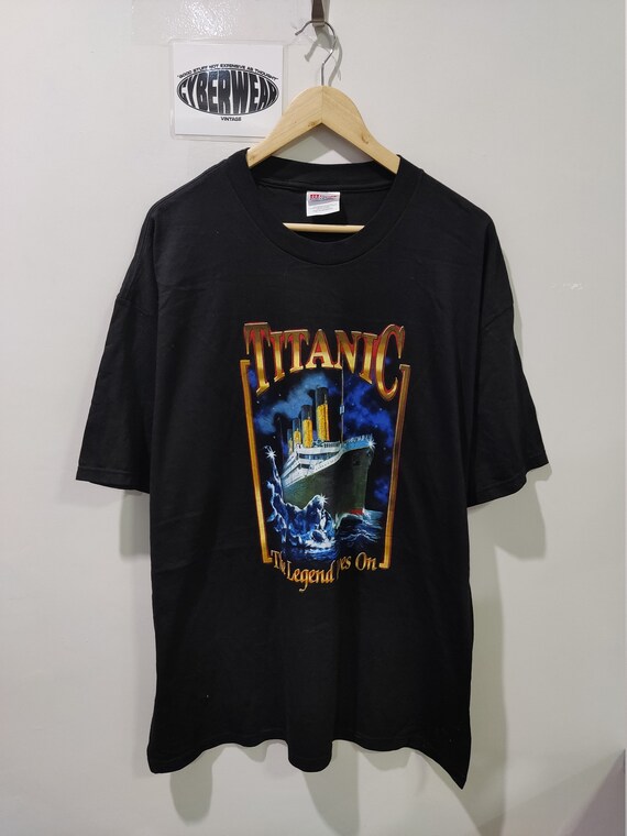Vintage 90s Titanic T-shirt/size Xl24”/romance/movie/film/rose 