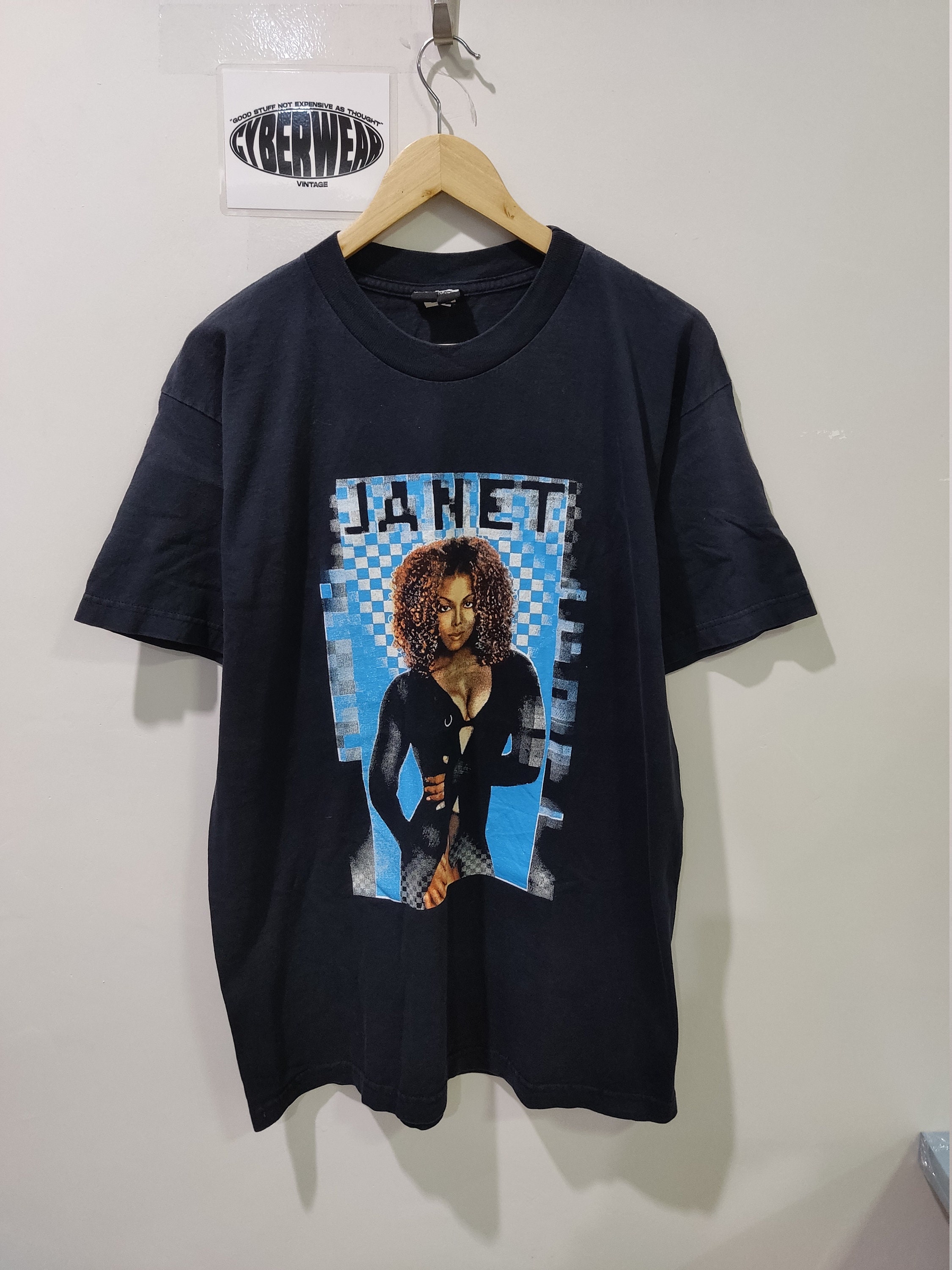 Vintage 2002 Janet Jackson the All for You Tour at the Aloha Stadium T-shirt