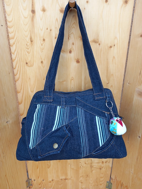 JEANS BAG Bolsas de mezclilla hechas a mano en jeans reciclados con adornos y llavero en forma de buho en algodon Etsy Mexico
