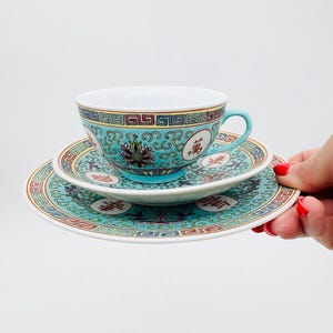 Vintage Chinese tea cup trio, Mun Shou tea cup set