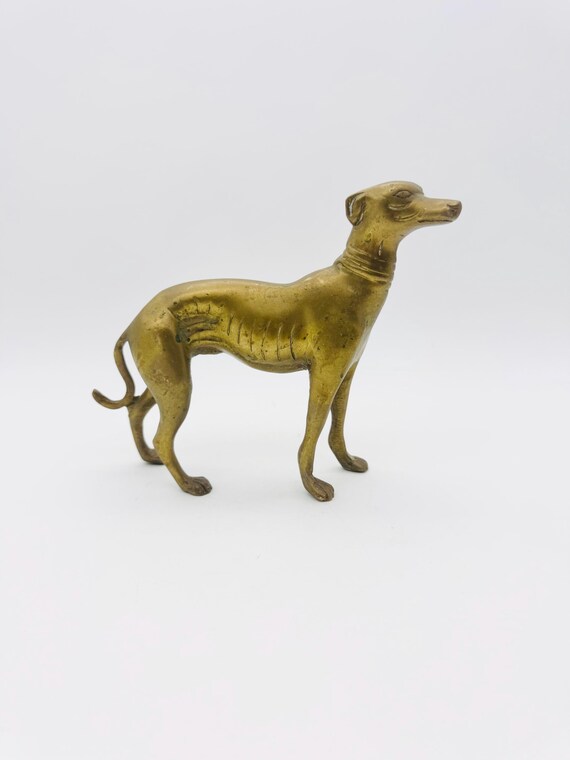 グレイハウンド の 置物　真鍮　オブジェ　ヴィンテージ　犬 ヴィンテージの真鍮製グレイハウンドの置物 - Etsy 日本