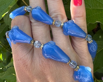 Vintage blue glass beaded necklace