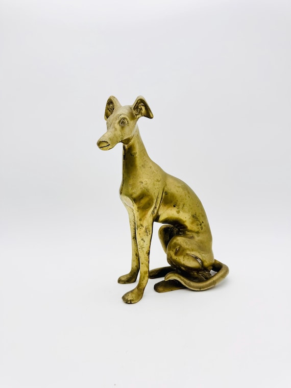 ヴィンテージの大きな真鍮製グレイハウンドの座った犬の置物 - Etsy 日本