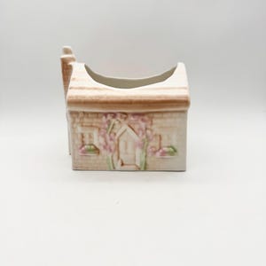 Park Rose indoor planter, cottage plant pot, novelty plant pot