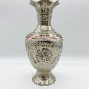 Vintage Silber Ton geätzte Metallvase, indische Pfau Vögel geätzte Vase