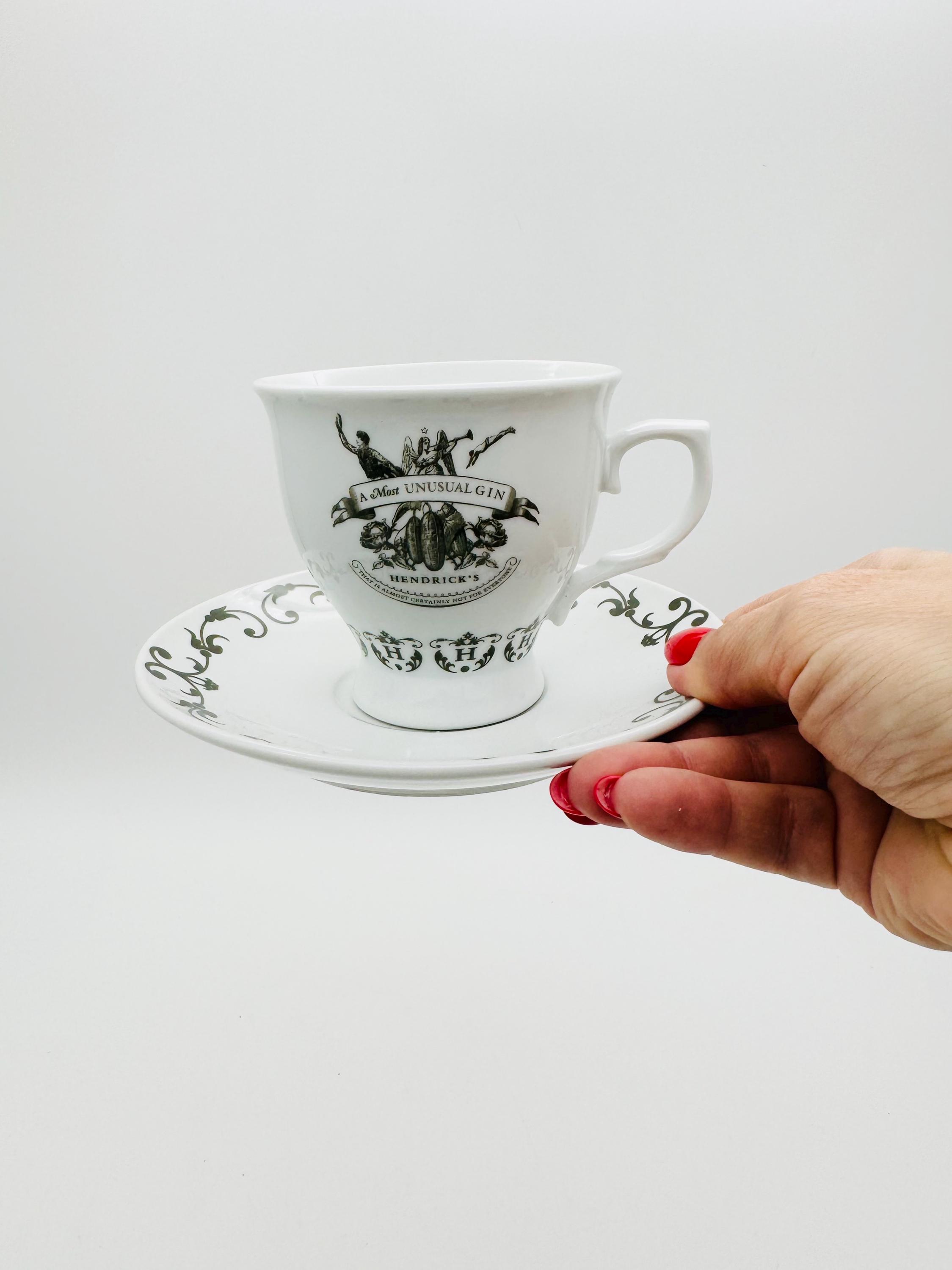 ヘンドリックス ティーカップ＆ソーサー（箱入り） - Etsy 日本