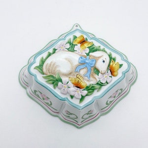 Franklin Mint porcelain wall jelly mould, Vintage ceramic jelly mould, Lamb porcelain wall decor, Easter decor, country kitchen, farmhouse