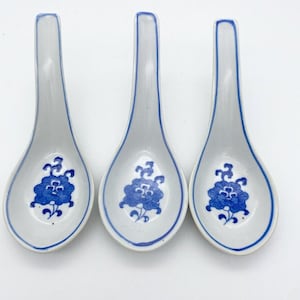 3 x  ceramic spoons, Chinese ceramic spoons