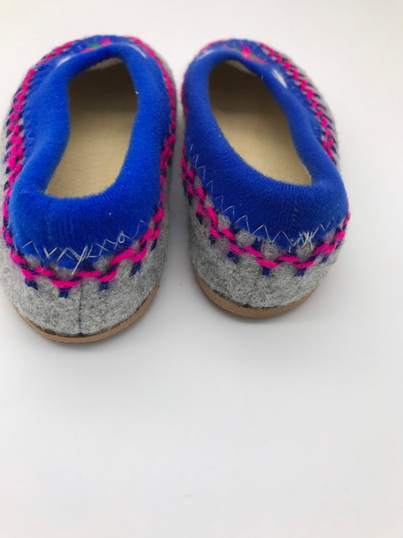 Girls felt embroidered winter slippers grey blue … - image 4