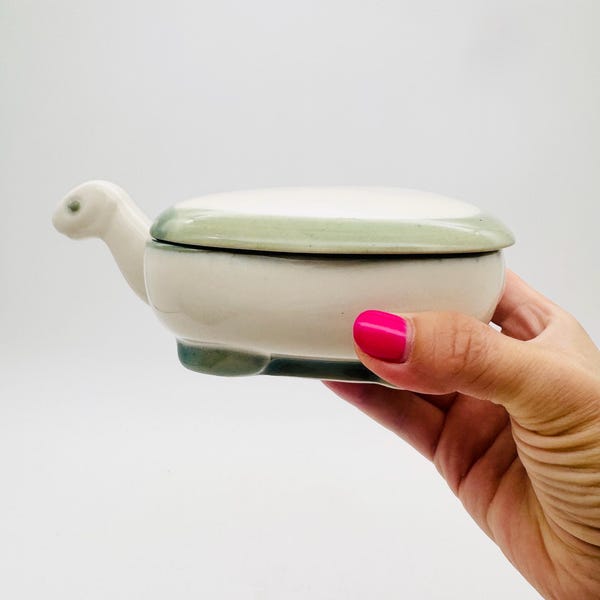 Winfield Pasadena pottery turtle box with lid
