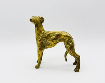 ヴィンテージ真鍮製グレイハウンド犬の彫刻：リアルな家庭・庭用彫像