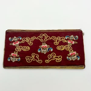 Vintage hand embroidered jewellery pouch
