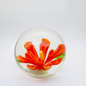 Vintage red orange flowers paperweight