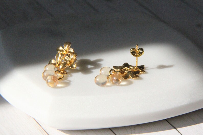 teardrop earrings waterdrop unique design earrings gift for her birthday gift Filigree gold flower