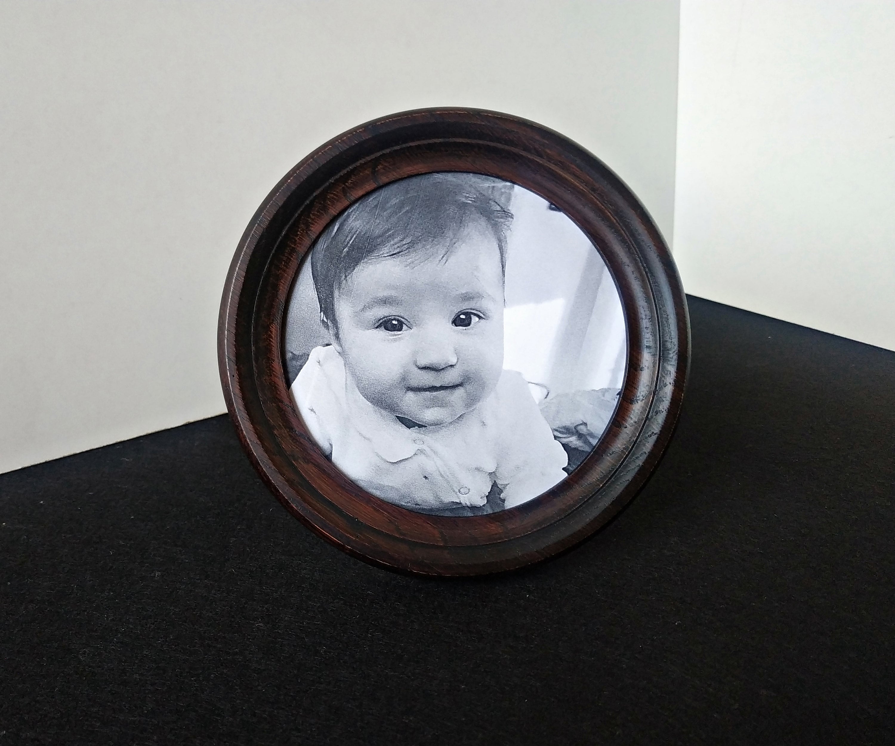 Picture Frame Top Rounded Tabletop Oak Round Picture Frame, 4x4 to 7x7 Inches - Etsy