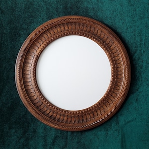 Round frame, wooden round frame, round picture frame, round carved frame, frame for the mirror, round frame on the wall