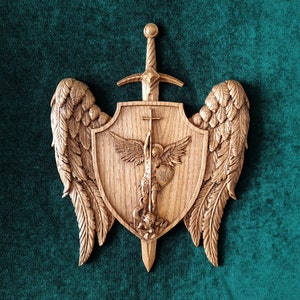 Heiliges Schwert und Schild Erzengel Michael Geschnitztes Holzschild Religiöses Geschenk