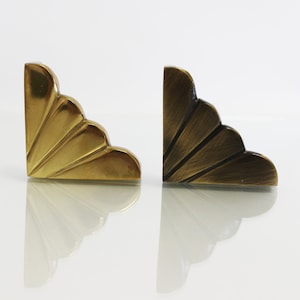 Alberta Solid Brass Tafelhoek, Case Corner, Box Corner, Vintage Retro Style Corner Protectors, Decoratieve versiering voor tafels