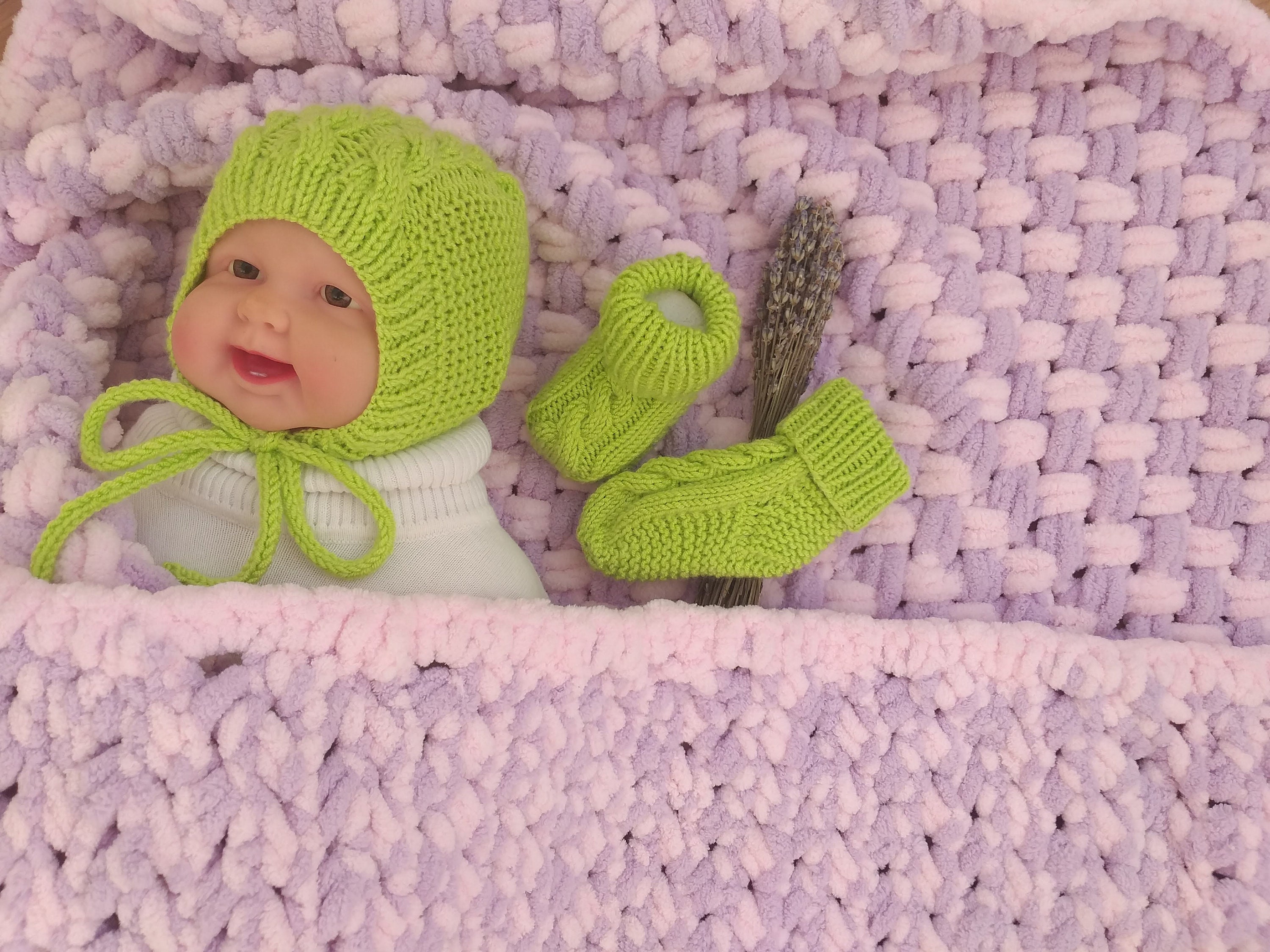 Knitted Hat and socks for baby Hat and socks set. Baby girl Etsy