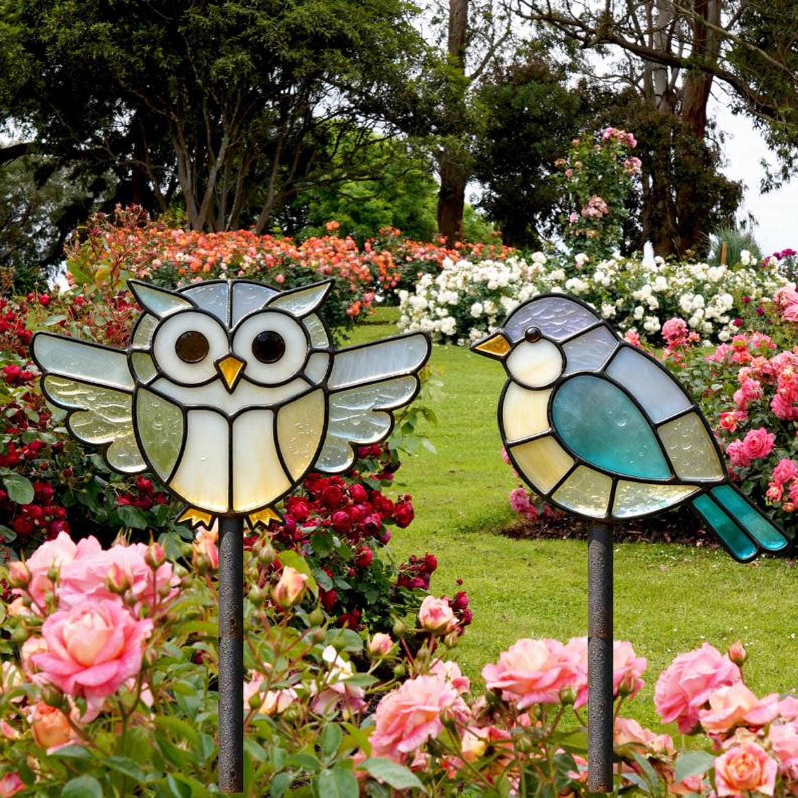 Staked Pattern 30+ Stained Glass Plant Stake Patterns – Garden Suncatcher DIY Bundle ...