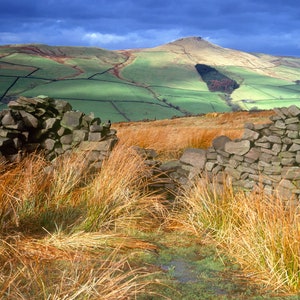 Shutlingsloe y Peak District. Guía de senderismo y tarjeta de felicitación, Peak District, regalo, senderismo por las colinas