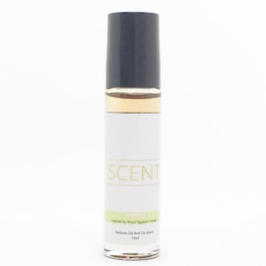 Egyptian Amber , Vanilla, Dark musk, and Sandalwood , Scent Quality Perfume Oil 10ml Roll On - SPHINX