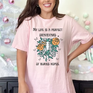 Anne of Green Gables Graveyard of Hopes T-Shirt | Avonlea Anne with an E Classic Novel gift for book lovers | Bookish Merch | Light Academia
