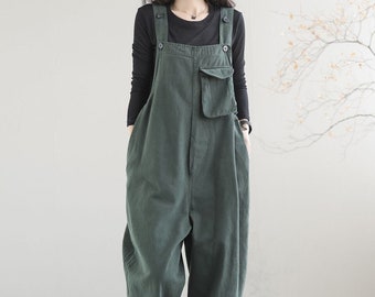 Army Green Oversized Loose women's Harem Carrot Overalls, Simple Casual Oversized Cotton and linen Overalls with Big Pockets