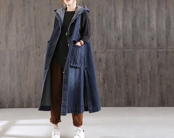 Vintage Blue Denim Hooded Coat: Sleeveless 90s Trench
