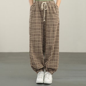 Cotton Linen Plaid Bloomers: Elastic Waist 3/4 Pants