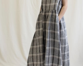 Linen Plaid Maxi Dress: Sleeveless V-Neck Boho Summer Dress