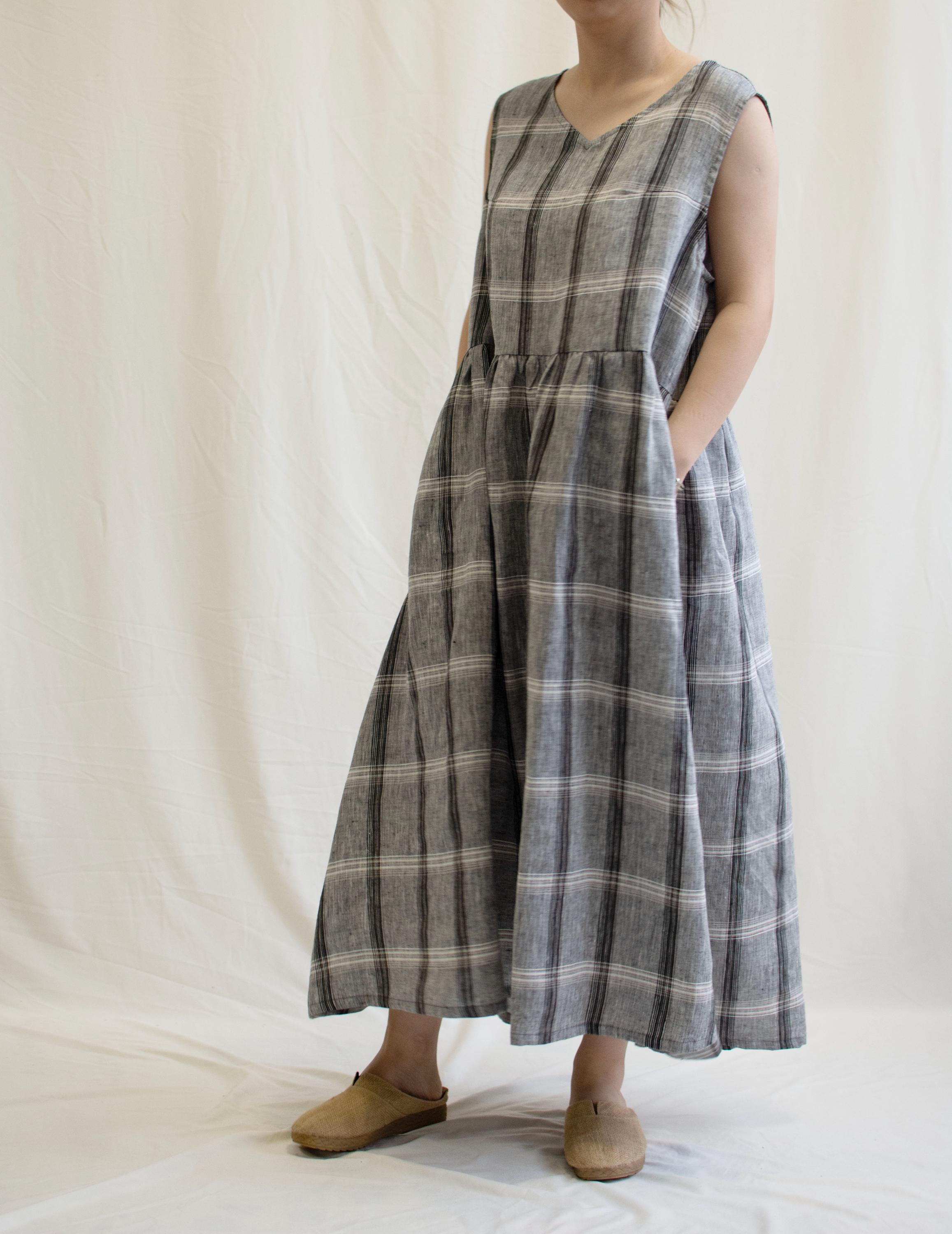 plaid grey dress Linen Maxi Dress: Sleeveless V-neck Boho Summer Tea Length 50s Style Bridesmaid Dress
