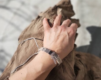 Linen bracelet, Rustic linen. Minimalist light jewelry, Natural eco style. Handwoven jewelry, Adjustable, Earthy colors. For linen styling