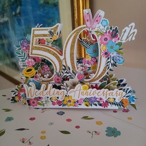 Tarjeta desplegable de aniversario de bodas de oro Tarjeta del 50 aniversario