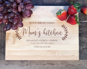 Mothers Day Gift. Custom Cutting Board. Gift for Mom. Best Gift for Mom. M107