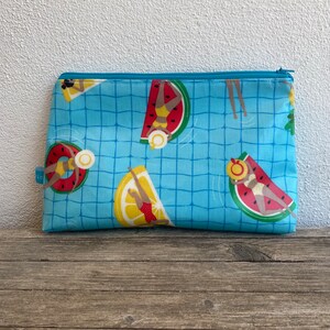 Wetbag, Kulturbeutel, Luftmatratze Pool, Badetasche, Nasstasche, Schwimmtasche, Schwimmen, Geschenk Schimmerinnen, Freundin,Reise, Urlaub