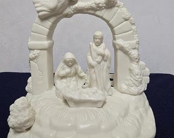 Porcelain Nativity Musical Box