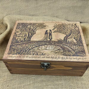 Arwen & Aragorn wooden box Lord of the Rings