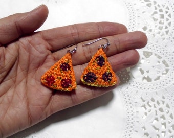 Pizza slice earrings, Miniature pizza jewelry, Pepperoni pizza, Crochet pizza, Best gifts for girls, Dangle drop earrings, Junk food jewelry