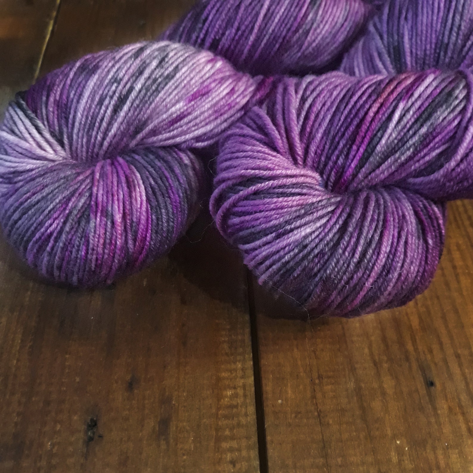 Hand Dyed Yarn/ 100 Merino Wool / Variegated yarn / purple Etsy