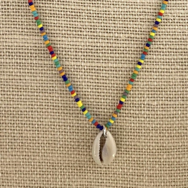 Men’s or Women’s Colorful Matte Seed Beads Cowrie Shell Necklace
