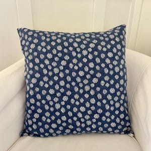Blue Dots Pillow Case cover 22X22  Navy dot Boys room, Teen room pillow cover