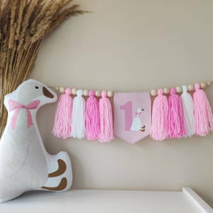 One Silly Goose Birthday High Chair Banner Goose Garland, Smash Cake Banner 1st Birthday Girl, Pink Party Decor Gift Bundle Goose Toy