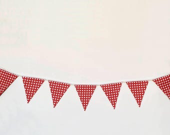 Red Gingham Bunting Banner Christmas Flag Garland Fabric, Mantel Decor Farmhouse, BBQ Baby Shower Winter