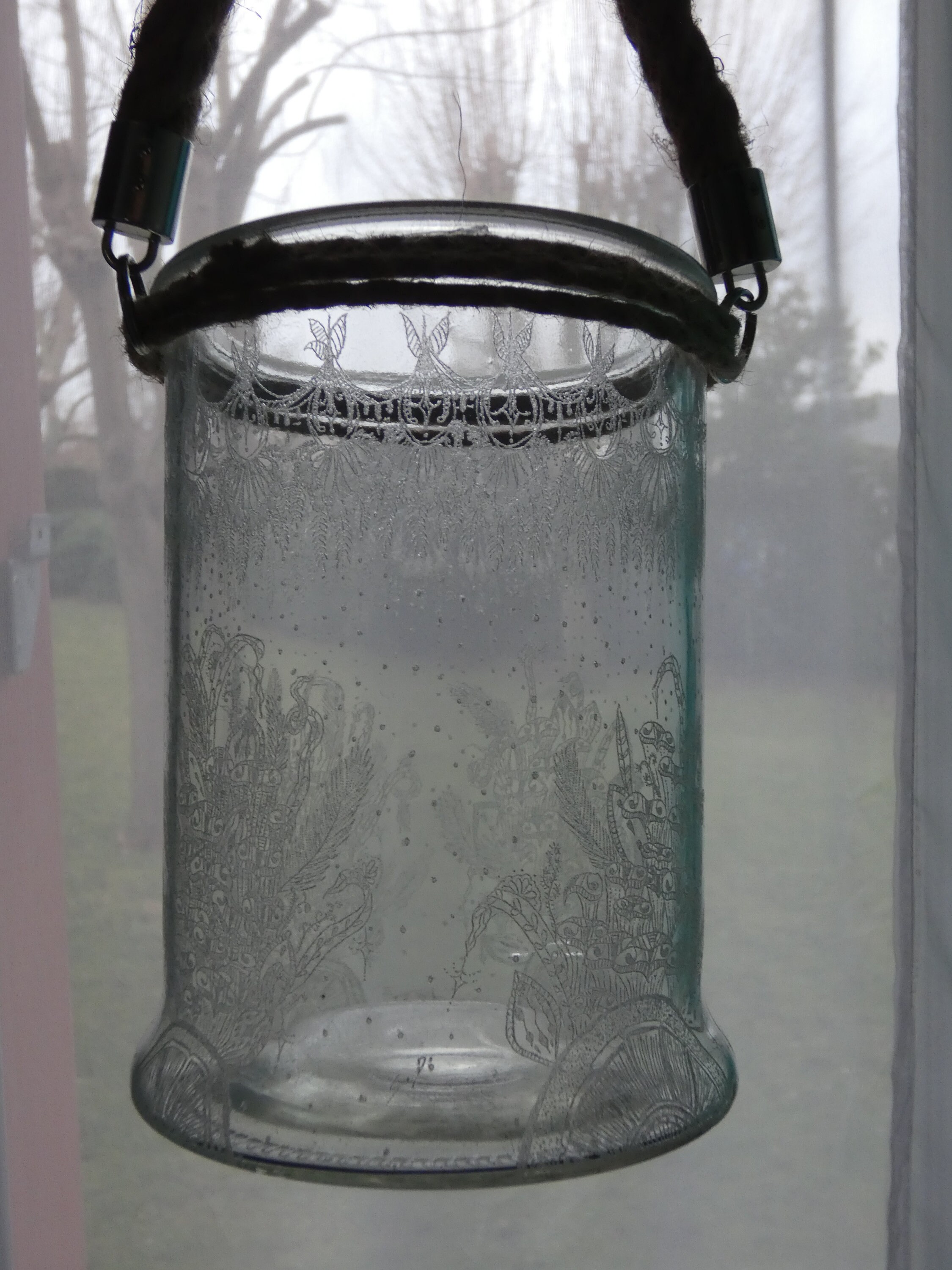 Décoration Suspendue Gravée à La Main Récipient Unique Fait Original